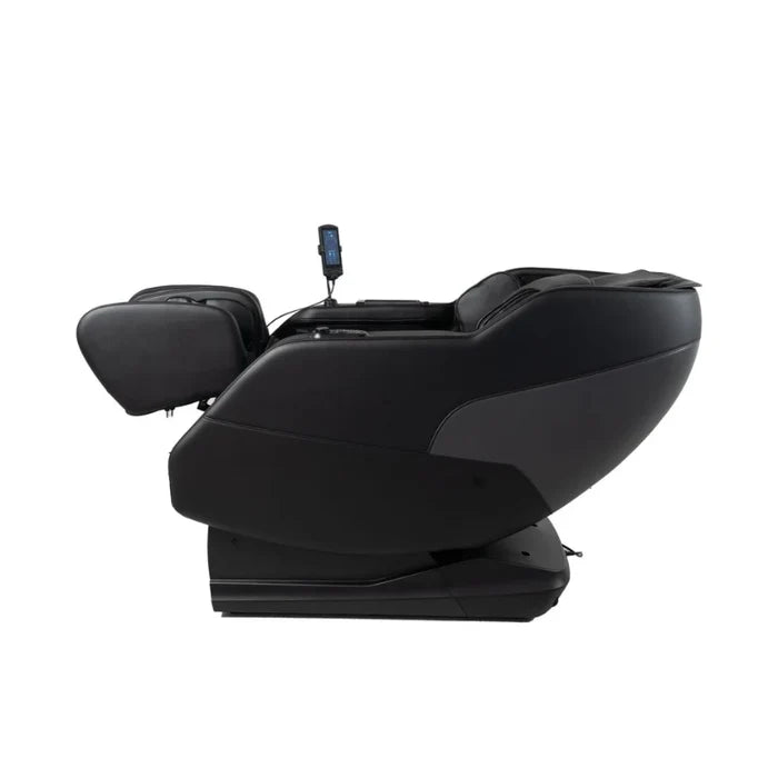 Daiwa The iLift massage chair in zero gravity recline